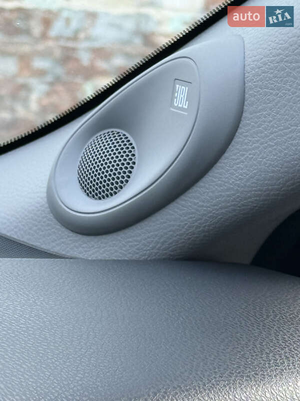 Седан Toyota Camry 2019 в Києві фото 15 Седан Toyota Camry 2019 в Києві