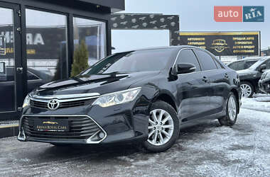 Седан Toyota Camry 2015 в Харкові