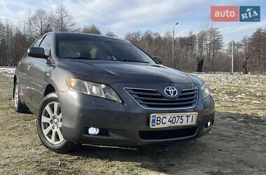 Седан Toyota Camry 2006 в Бориславе