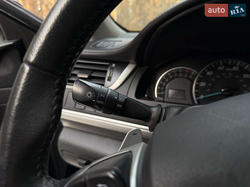Седан Toyota Camry 2014 в Житомирі