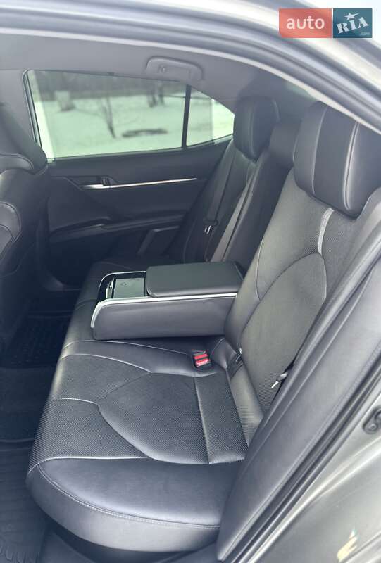 Седан Toyota Camry 2022 в Дніпрі фото 19 Седан Toyota Camry 2022 в Дніпрі