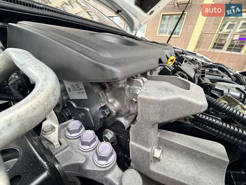 Седан Toyota Camry 2020 в Одессе