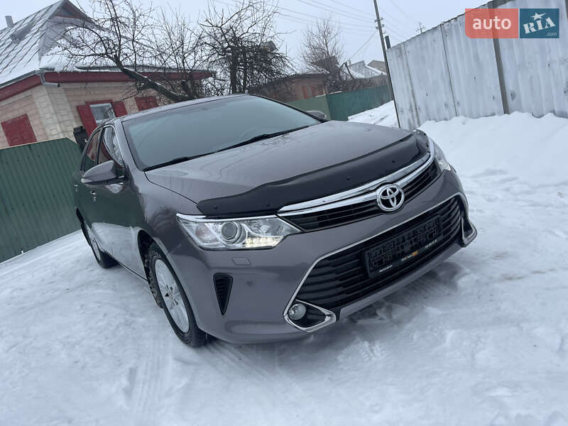 Седан Toyota Camry 2016 в Черкассах
