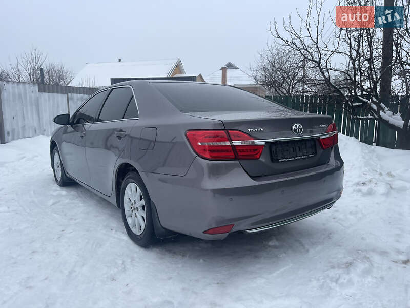 Седан Toyota Camry 2016 в Черкассах