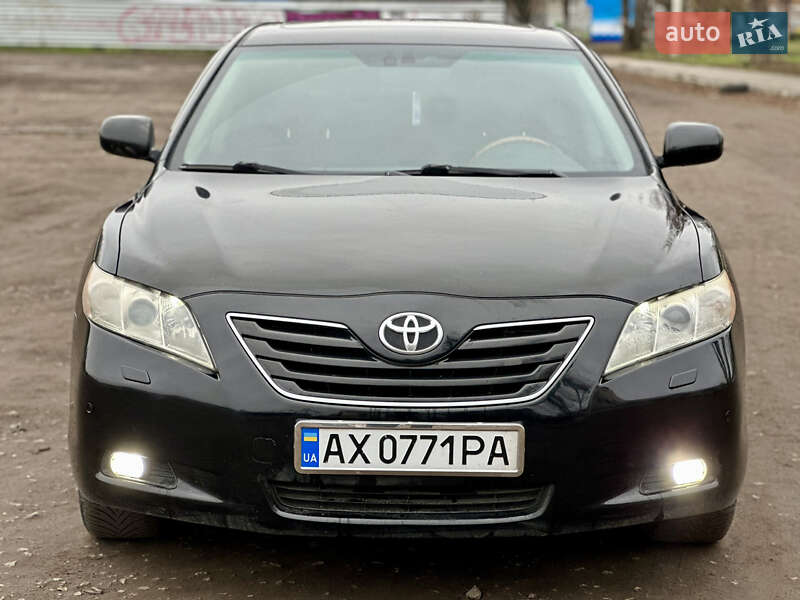Toyota Camry 2008