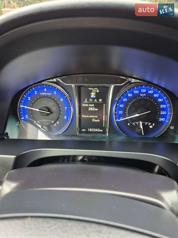 Седан Toyota Camry 2015 в Измаиле