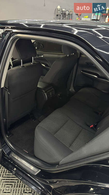 Седан Toyota Camry 2017 в Подольске