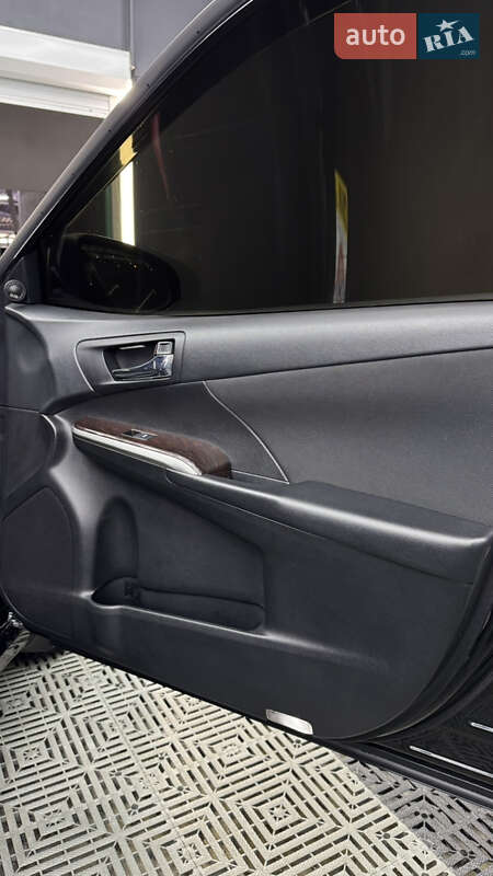 Седан Toyota Camry 2017 в Подольске