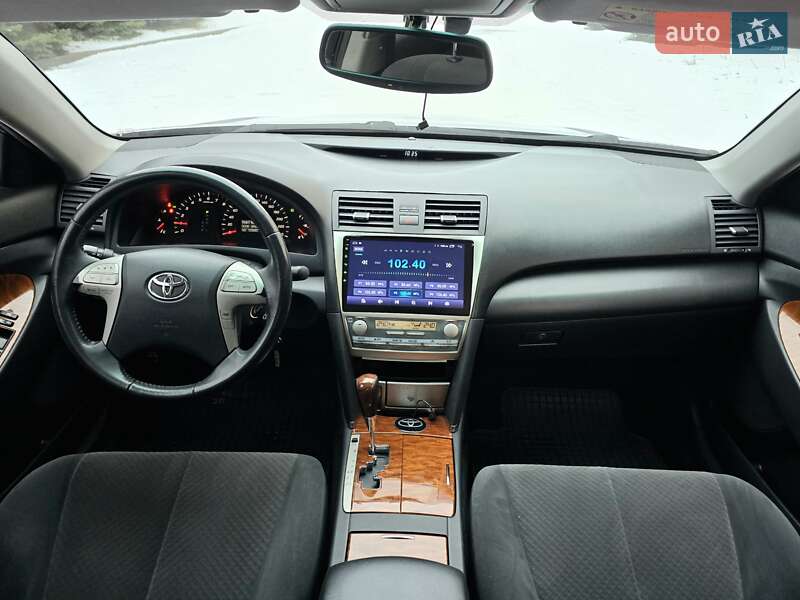 Седан Toyota Camry 2008 в Харькове