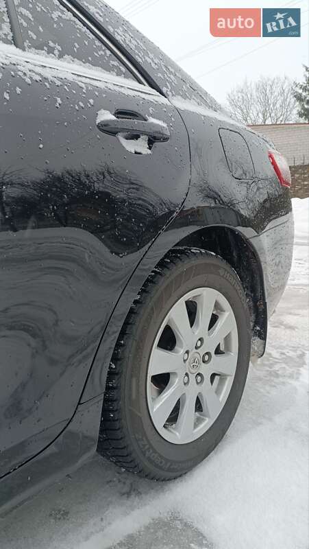 Седан Toyota Camry 2008 в Барышевке