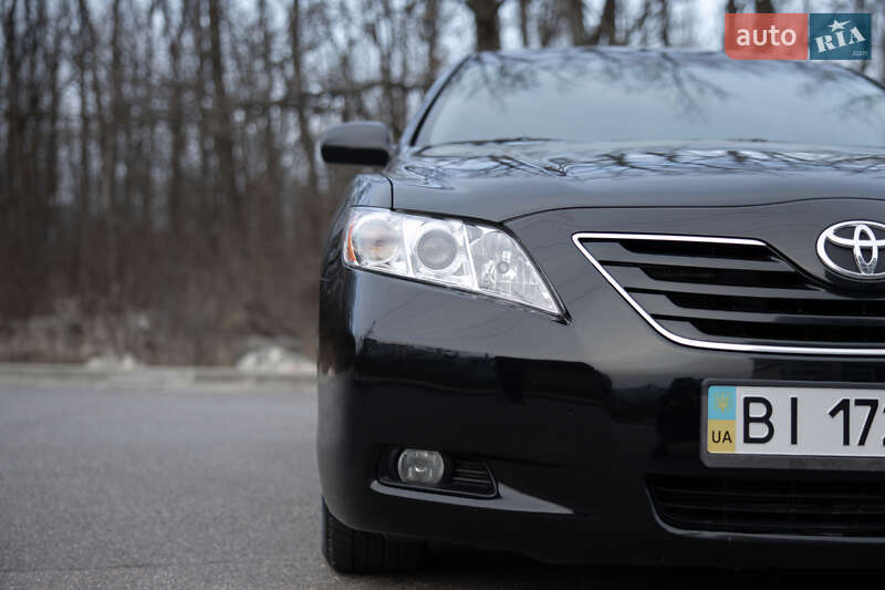 Седан Toyota Camry 2007 в Харькове