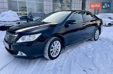 Седан Toyota Camry 2012 в Києві
