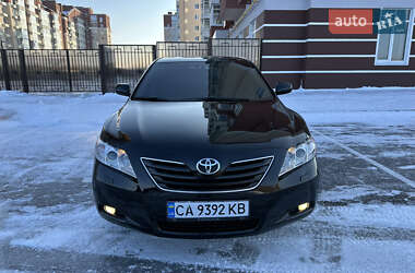 Седан Toyota Camry 2008 в Умані