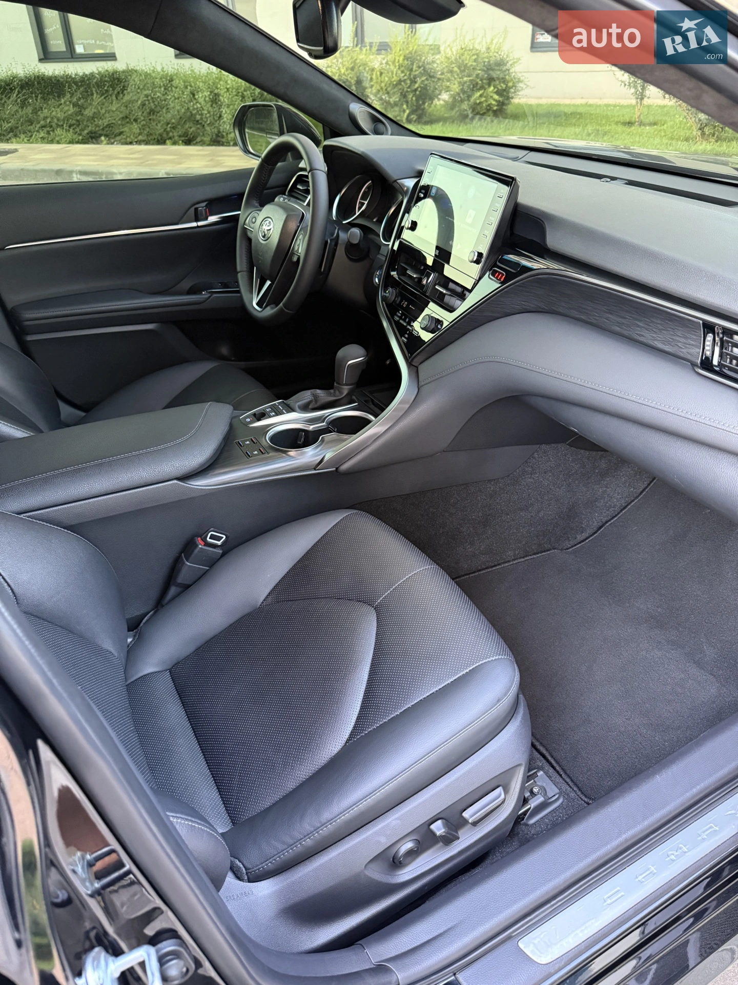 2021 Toyota Camry - мініатюра 16