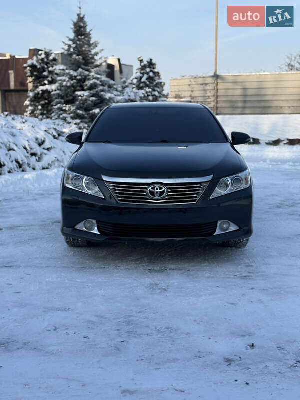 Toyota Camry 2011