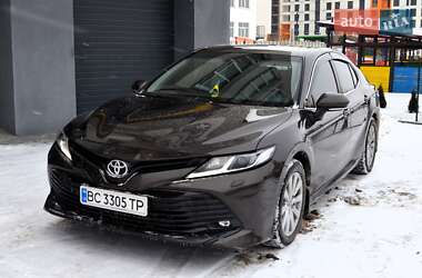Седан Toyota Camry 2019 в Вінниці