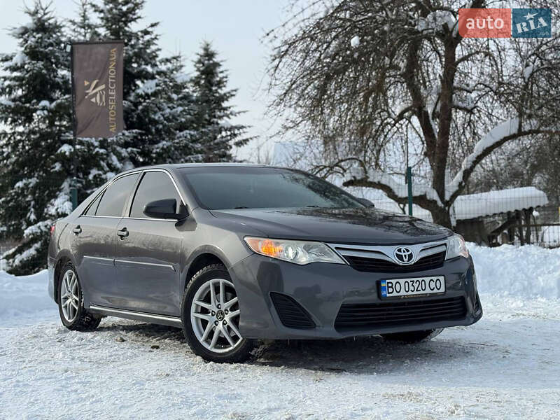 Toyota Camry 2013