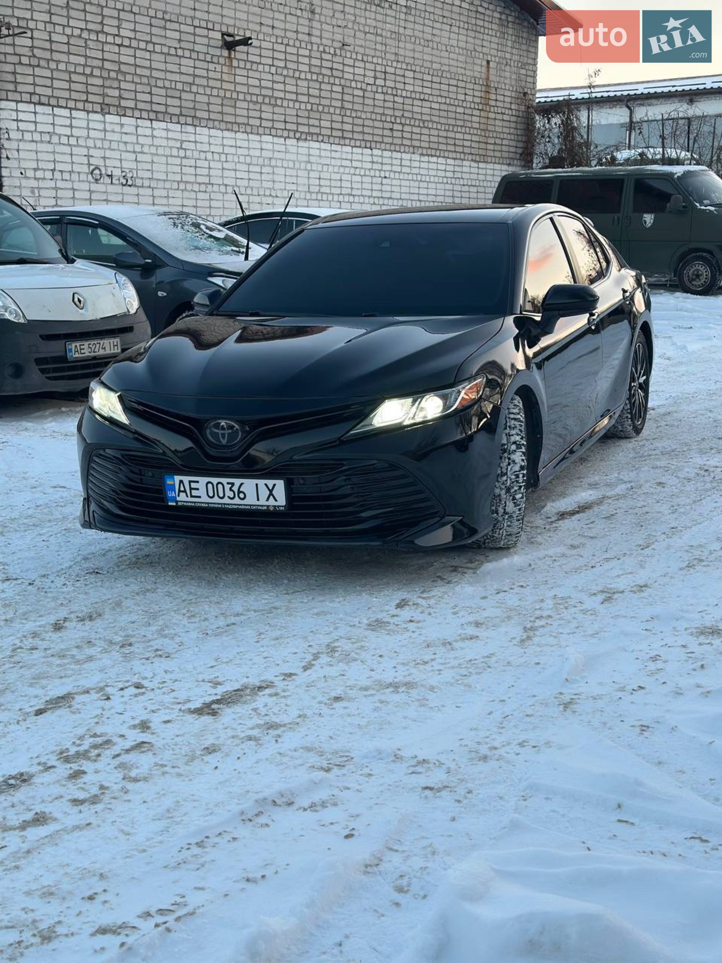 2018 Toyota Camry - мініатюра 4