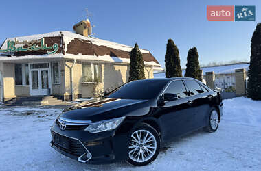 Седан Toyota Camry 2015 в Харкові