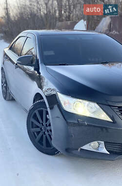 Седан Toyota Camry 2013 в Харкові
