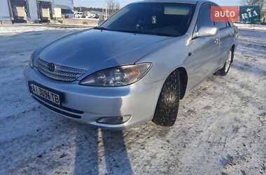 Седан Toyota Camry 2002 в Киеве