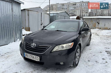 Седан Toyota Camry 2006 в Харкові