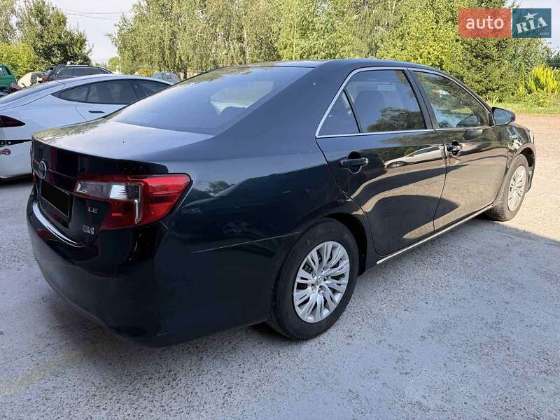 Седан Toyota Camry 2013 в Киеве фото 6 Седан Toyota Camry 2013 в Киеве