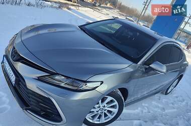 Седан Toyota Camry 2023 в Вінниці