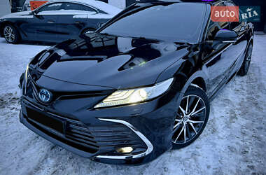 Седан Toyota Camry 2021 в Києві
