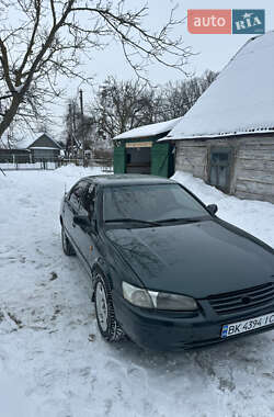 Седан Toyota Camry 1997 в Цумани
