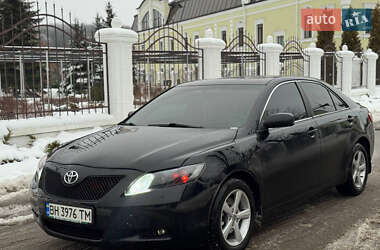 Седан Toyota Camry 2006 в Виннице