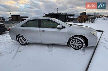 Седан Toyota Camry 2012 в Києві