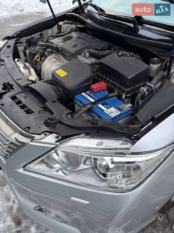 Седан Toyota Camry 2012 в Києві