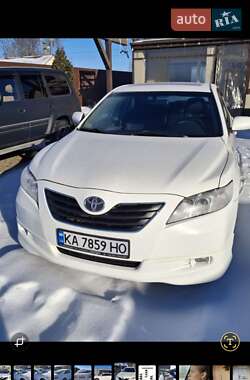 Седан Toyota Camry 2007 в Києві