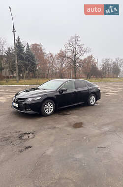 Седан Toyota Camry 2018 в Києві