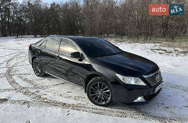 Седан Toyota Camry 2012 в Днепре