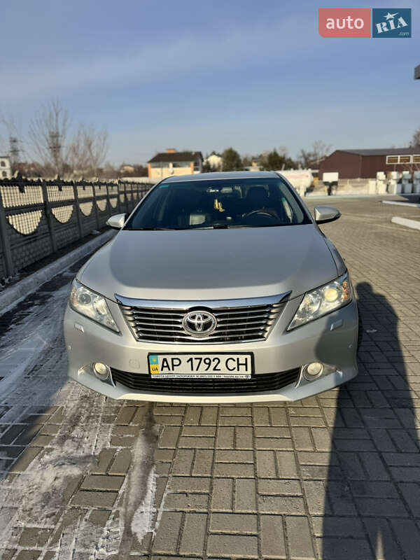 Toyota Camry 2012