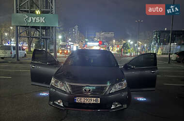 Седан Toyota Camry 2012 в Львове
