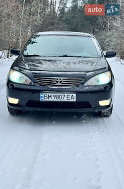 Седан Toyota Camry 2005 в Ахтырке