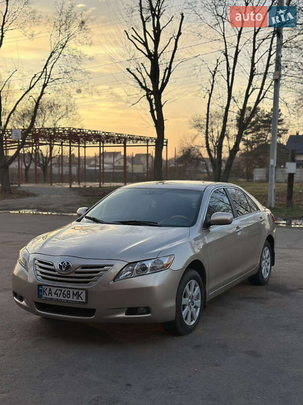 Toyota Camry 2006