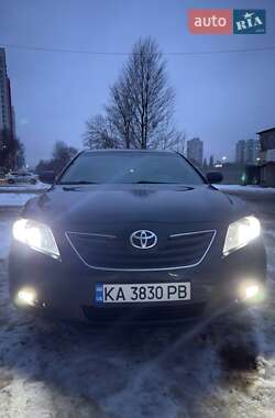 Седан Toyota Camry 2008 в Києві