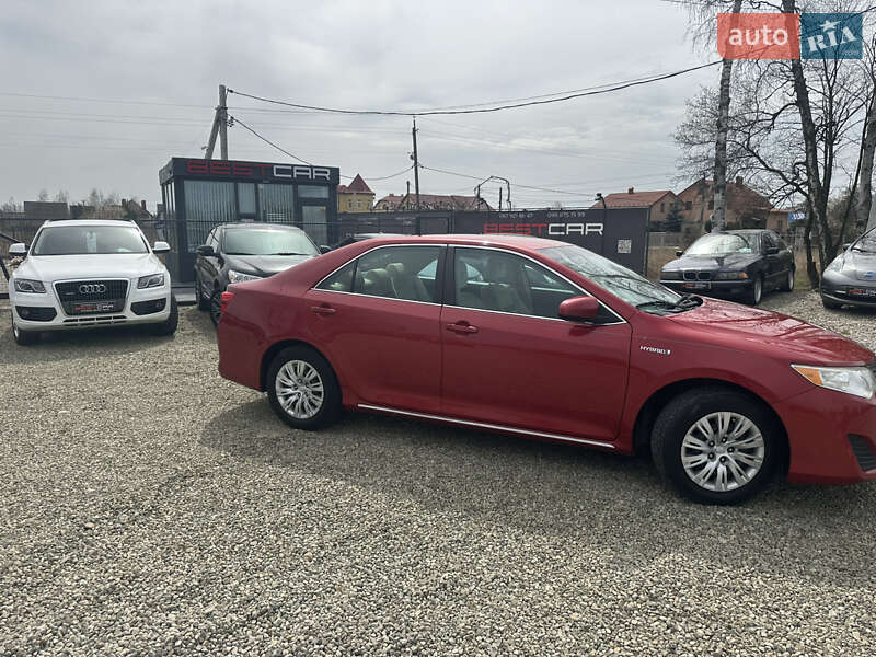 Toyota Camry 2013