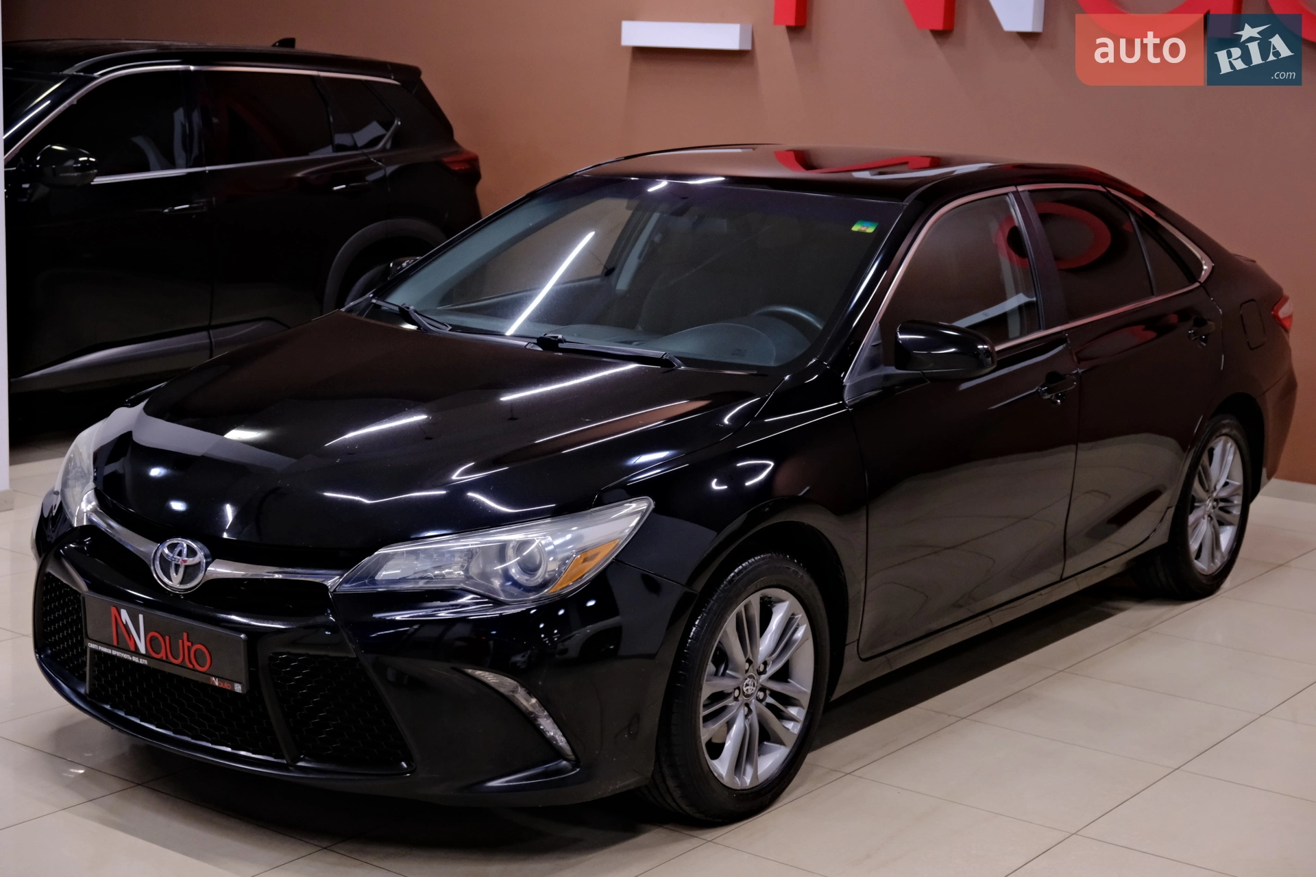 2016 Toyota Camry - мініатюра 3
