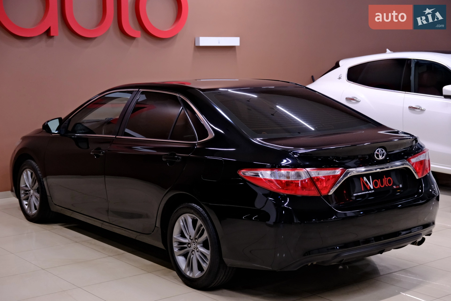 2016 Toyota Camry - мініатюра 15
