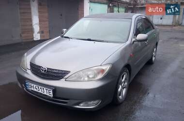 Седан Toyota Camry 2003 в Черноморске