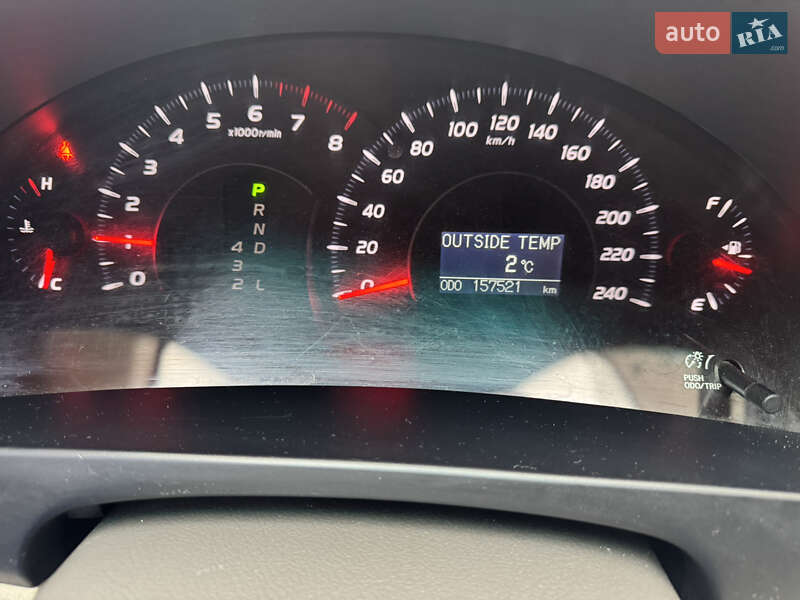 Седан Toyota Camry 2008 в Виннице