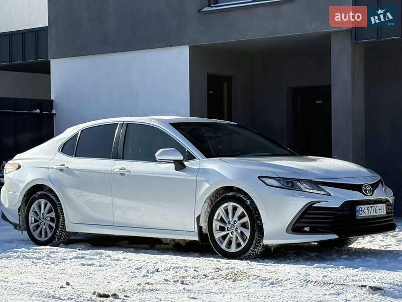 Седан Toyota Camry 2021 в Ровно фото 7 Седан Toyota Camry 2021 в Ровно