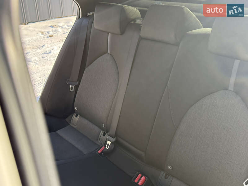 Седан Toyota Camry 2021 в Ровно фото 32 Седан Toyota Camry 2021 в Ровно