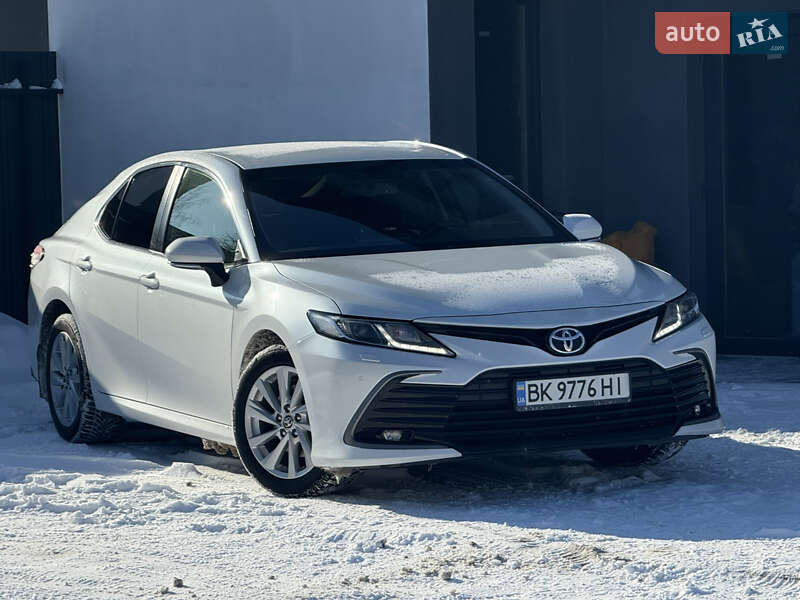 Седан Toyota Camry 2021 в Ровно фото 50 Седан Toyota Camry 2021 в Ровно