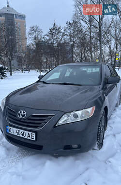 Седан Toyota Camry 2008 в Києві